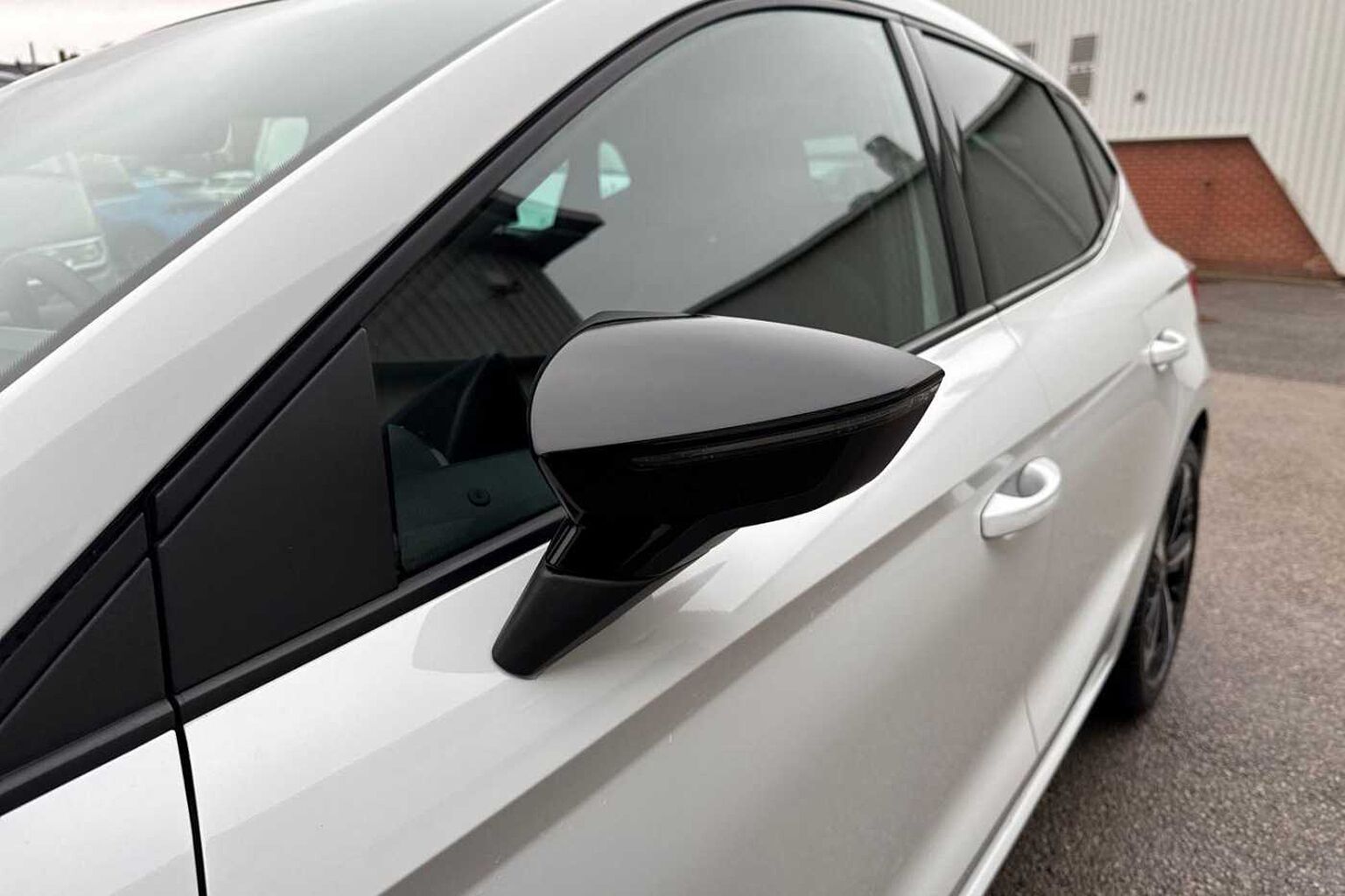 SEAT Ibiza 1.0 TSI FR Sport Hatchback 5dr Petrol Manual Euro 6 (s/s) (110 ps)