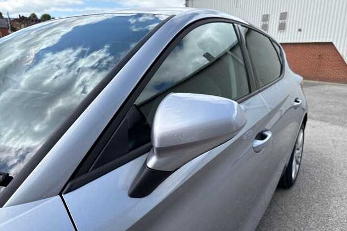 SEAT Leon 2.0 TDI SE Dynamic Hatchback 5dr Diesel Manual Euro 6 (s/s) (115 ps)