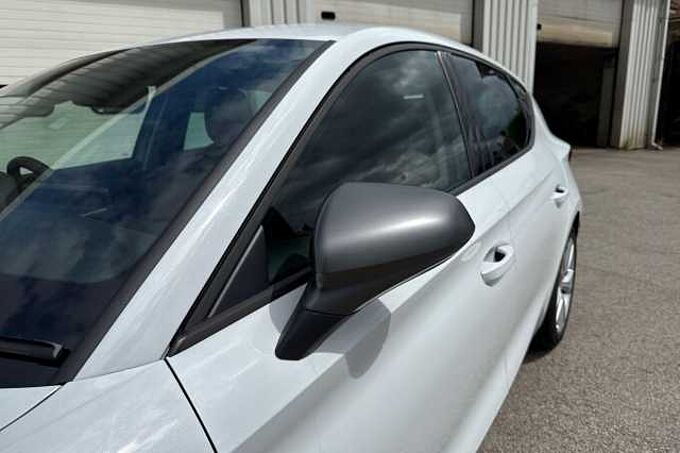 SEAT LEON 1.0 eTSI FR 5dr DSG