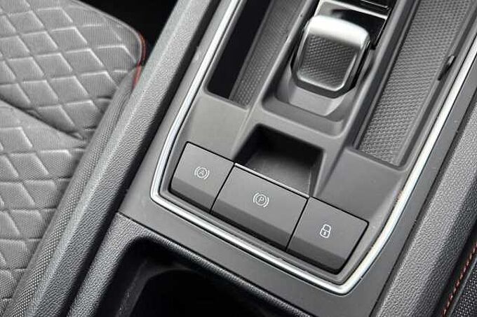 SEAT LEON 1.0 eTSI FR 5dr DSG