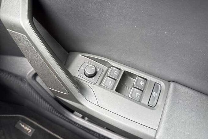 SEAT LEON 1.0 eTSI FR 5dr DSG