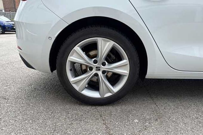 SEAT LEON 1.0 eTSI FR 5dr DSG