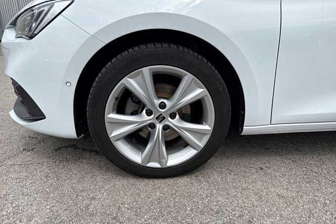 SEAT LEON 1.0 eTSI FR 5dr DSG