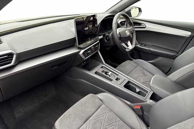 SEAT Leon 1.5 eTSI MHEV FR Black Edition Hatchback 5dr Petrol Hybrid DSG Euro 6 (s/s) (150