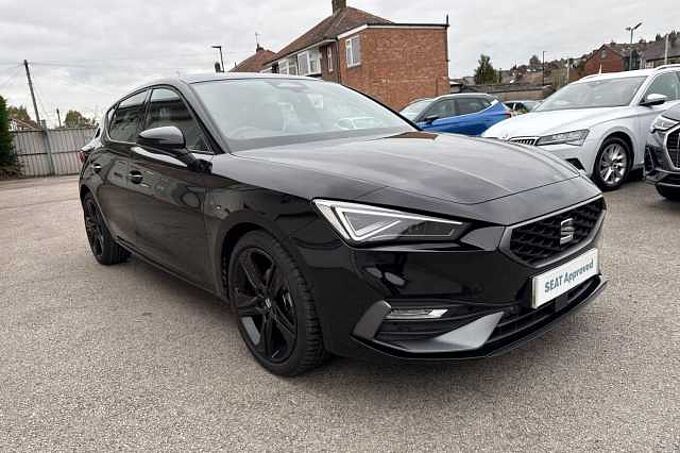 SEAT Leon 1.5 eTSI MHEV FR Black Edition Hatchback 5dr Petrol Hybrid DSG Euro 6 (s/s) (150