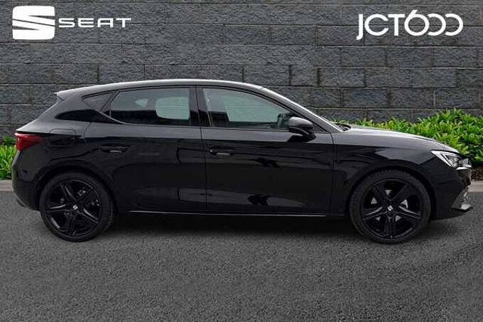 SEAT Leon 1.5 eTSI MHEV FR Black Edition Hatchback 5dr Petrol Hybrid DSG Euro 6 (s/s) (150