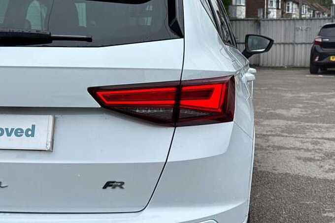 SEAT Ateca 1.5 TSI EVO FR Black Edition SUV 5dr Petrol Manual Euro 6 (s/s) (150 ps)