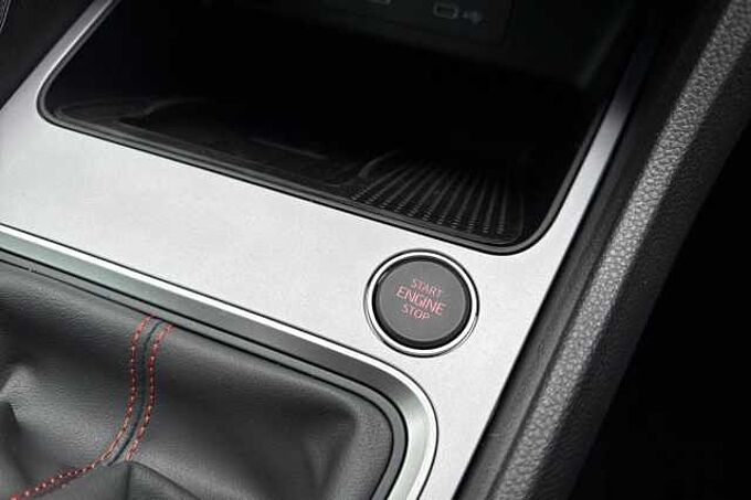 SEAT Ateca 1.5 TSI EVO FR Black Edition SUV 5dr Petrol Manual Euro 6 (s/s) (150 ps)