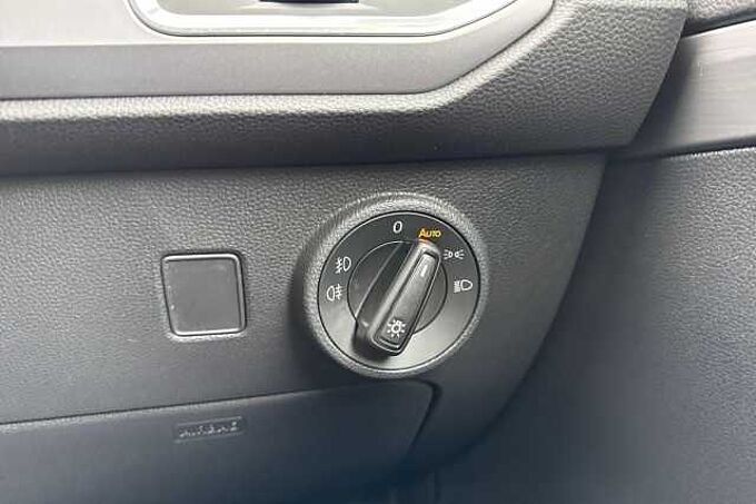 SEAT Ateca 1.5 TSI EVO FR Black Edition SUV 5dr Petrol Manual Euro 6 (s/s) (150 ps)